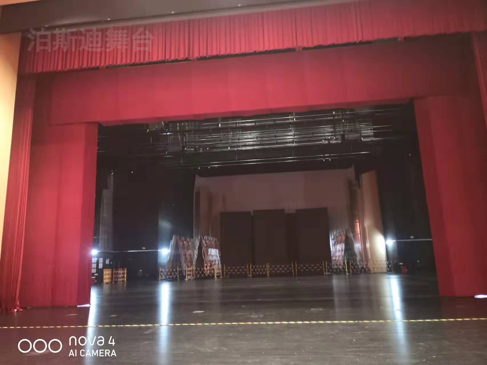 假臺口、燈光渡橋1